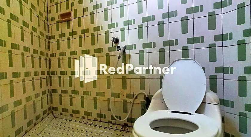 Hotel Hing Amimah near Bau Bau Port RedPartner