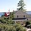 Bayview Pines Country Inn B&B
