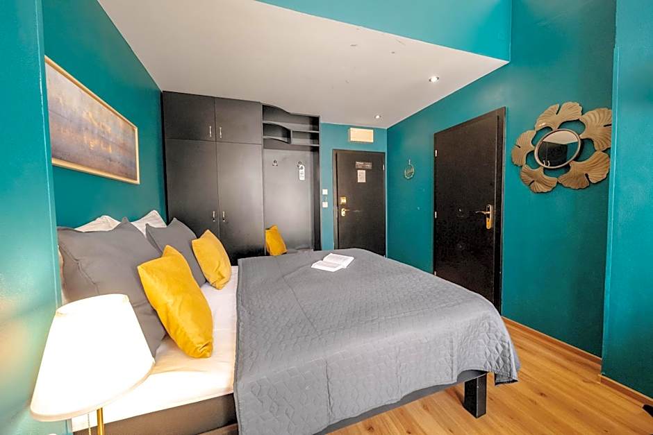 Hotel Praga 1885 by Wagnerstays