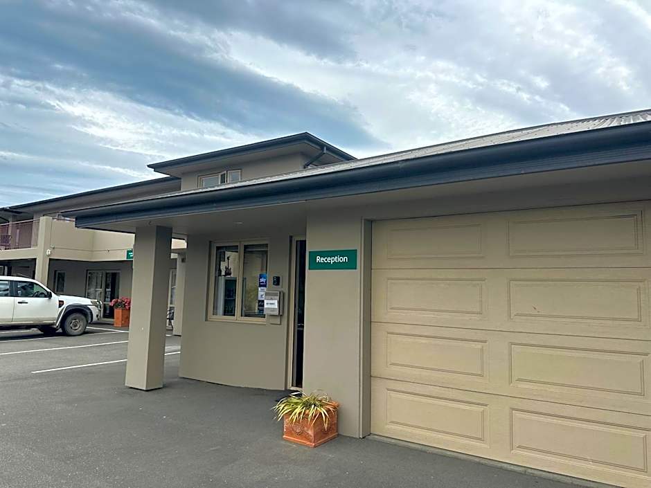 The Suites Ashburton