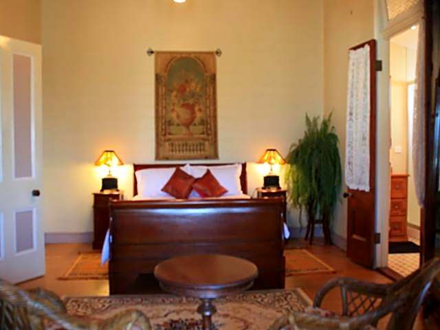 Classique Bed & Breakfast