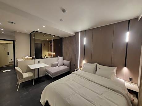 Brown Dot Bucheon Sangdong Branch