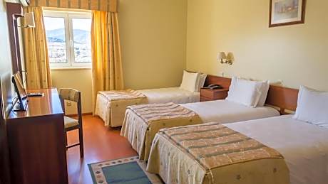 Executive Triple Room