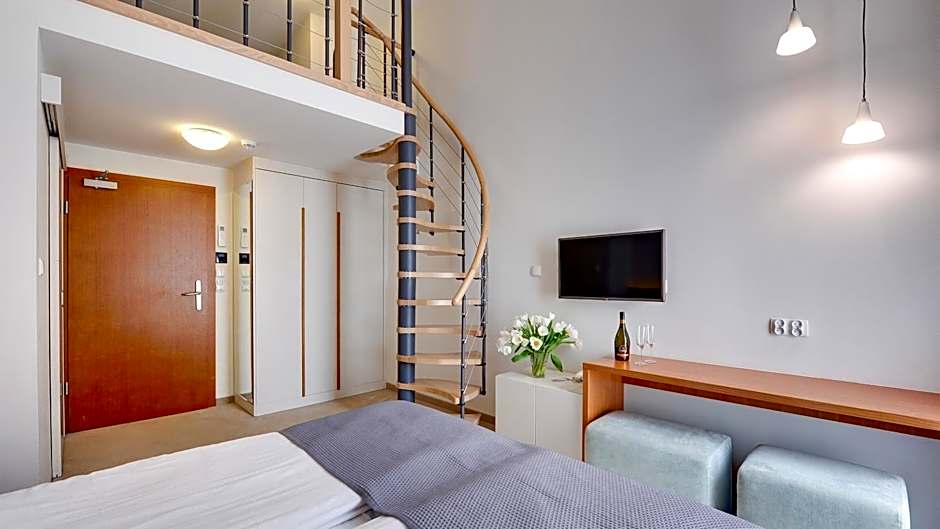Villa 21 by Victus