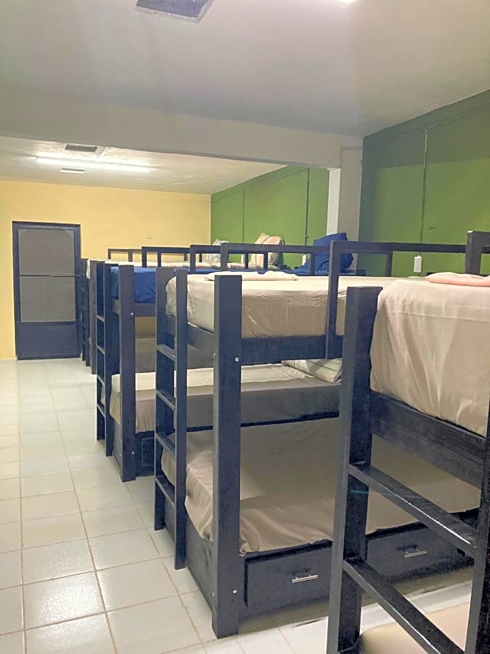 Hostal Casa Maya