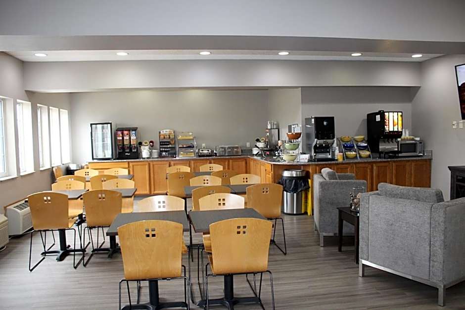 Reston Inn & Suites