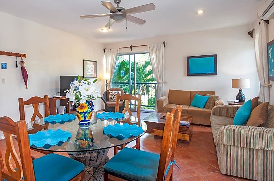 Abbey Del Sol - Beach-steps condos