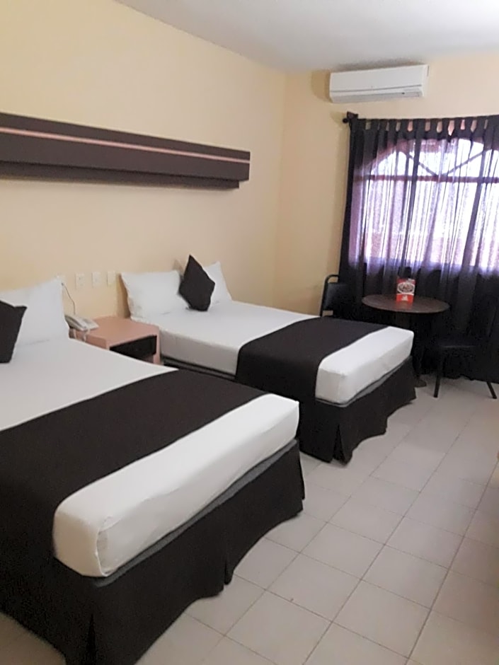 Hotel Miramar Inn