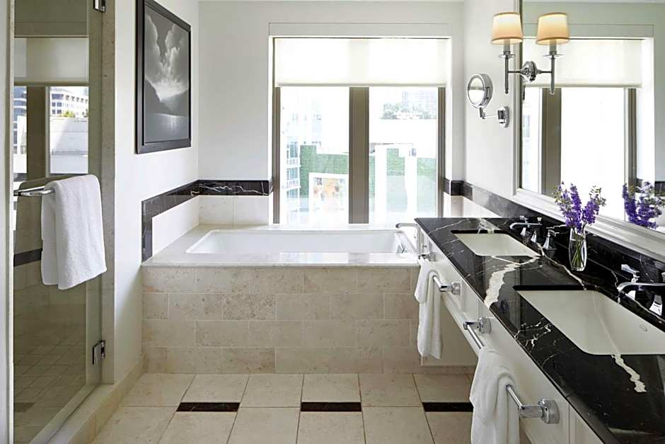 Waldorf Astoria Atlanta Buckhead