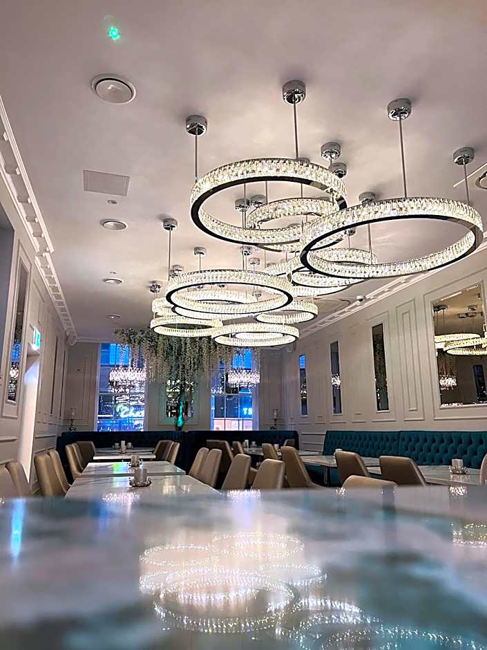 Philharmonic Hotel