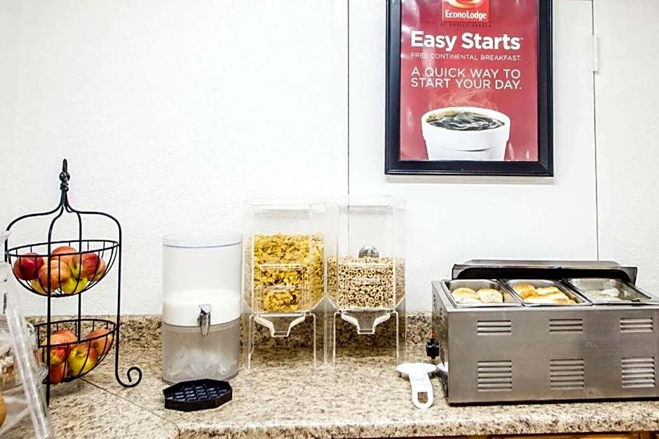 Econo Lodge Truman Inn