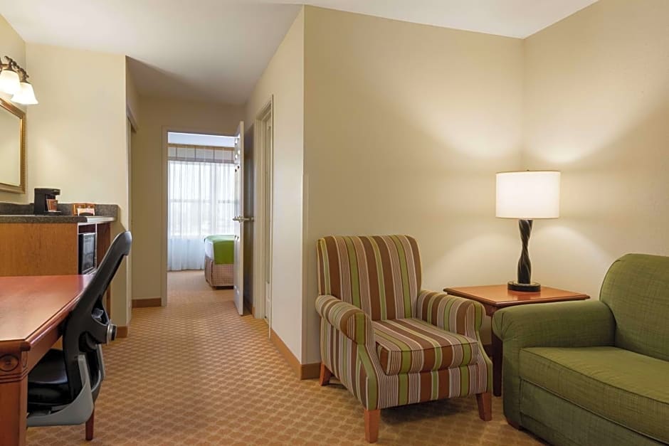 Country Inn & Suites by Radisson, Peoria North, IL