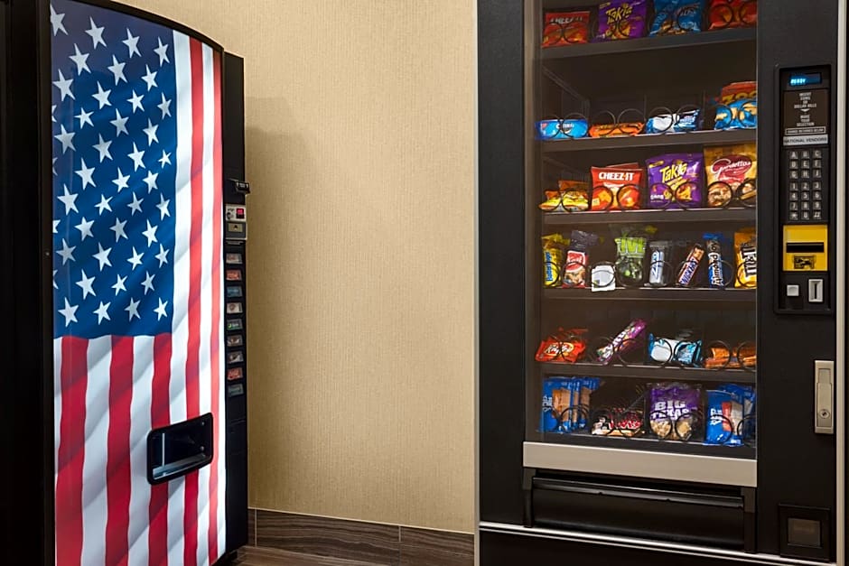 Holiday Inn Express Hotel & Suites Edmond By IHG