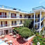Hotel Karyatides