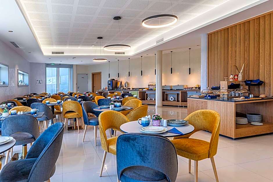 Brit Hotel Privilege Paris Rosny-sous-Bois