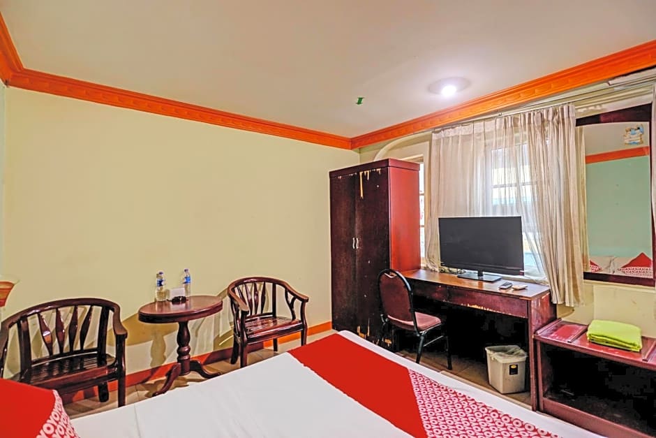 OYO 92402 City View Hotel