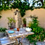 Clos des Lavandes - Chambres et Suites de charme climatisées-Luberon