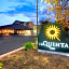 La Quinta Inn & Suites by Wyndham Livermore