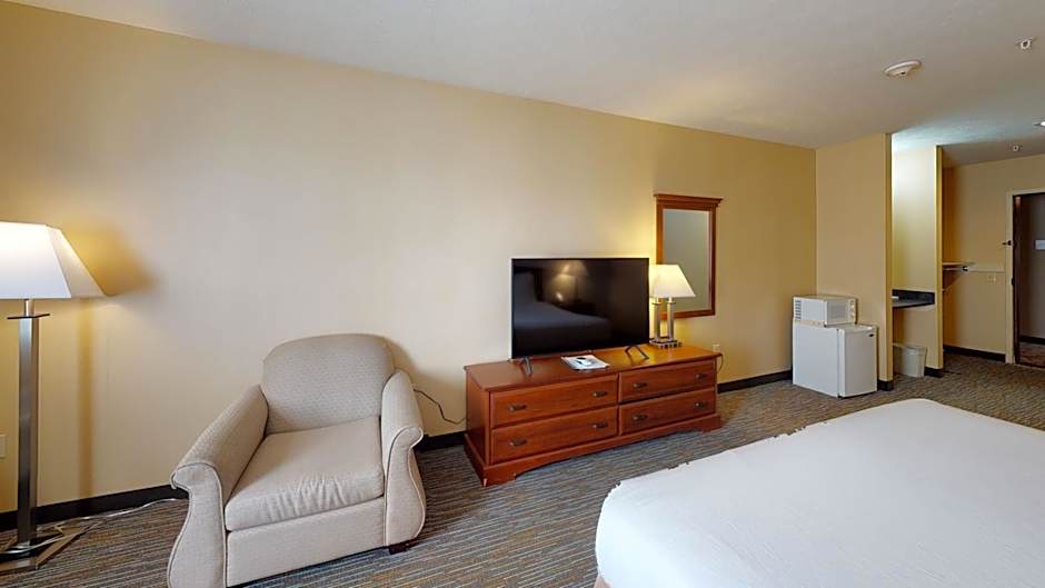 Ramada by Wyndham Strasburg