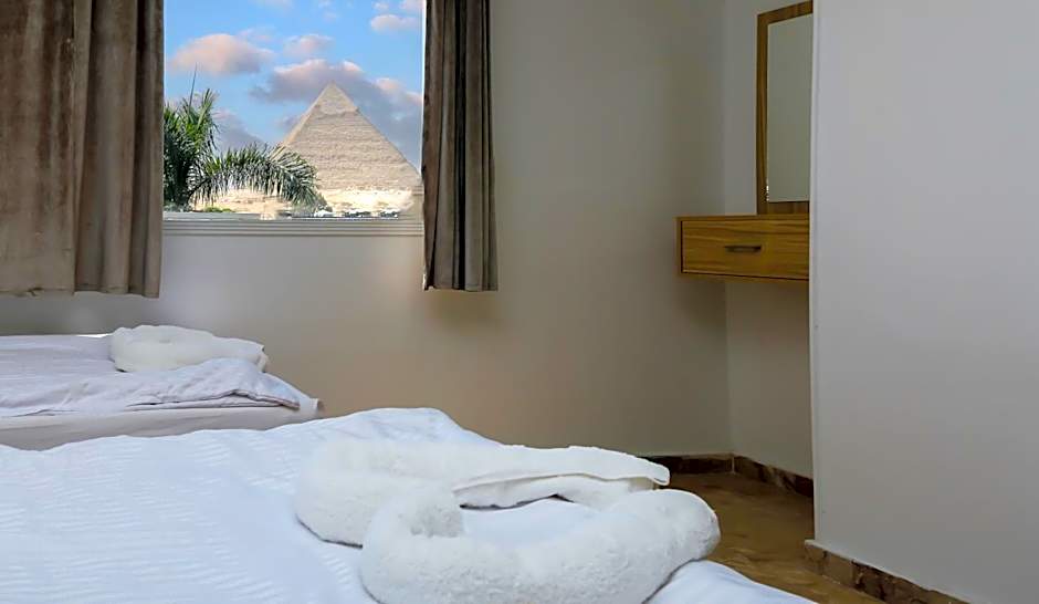 Pyramids Express View Hotel