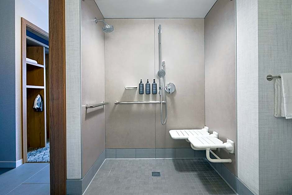 Sheraton Westport Plaza Hotel St. Louis