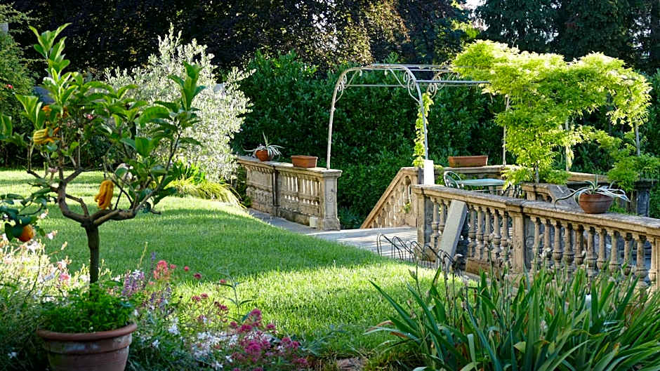 White Lilac Romantic B&B - Adults only