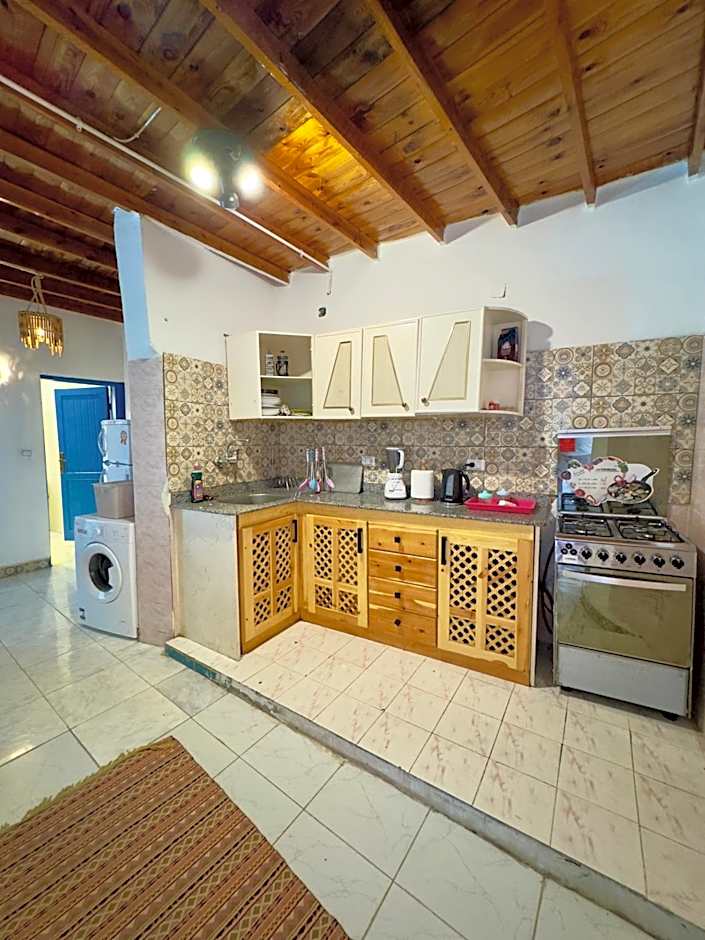 Blue Villa in Lighthouse