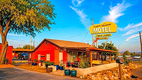Copper Mountain Motel