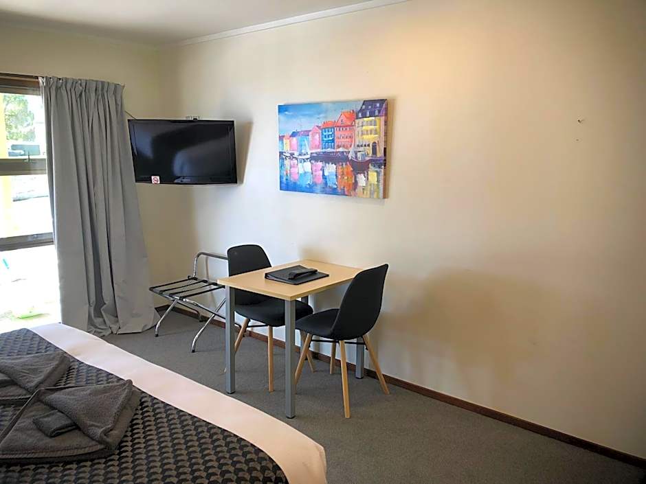 Half Moon Bay Motel