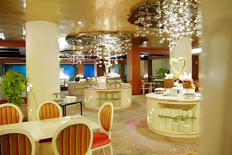 Sutan Raja Hotel And Convention Centre