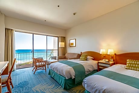 Standard Room with Balcony and Sea view - Smoking