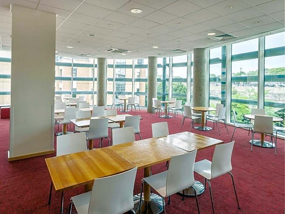 Travelodge Windsor Central