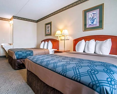 Queen Room with Two Queen Beds - Non-Smoking