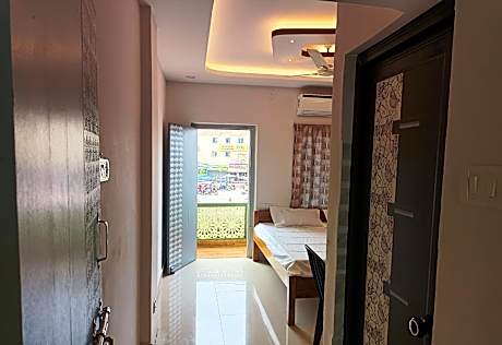 Luxury Room with Balcony