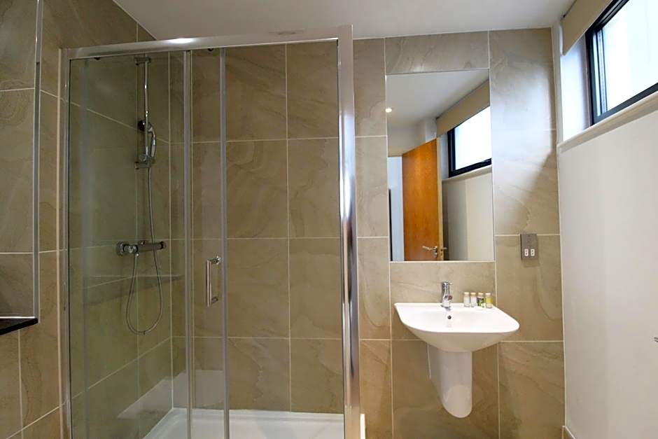 Tooley Street Apartments by Viridian Apartments