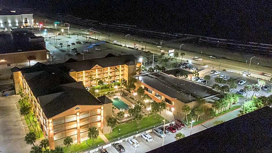 Beachfront Palms Hotel