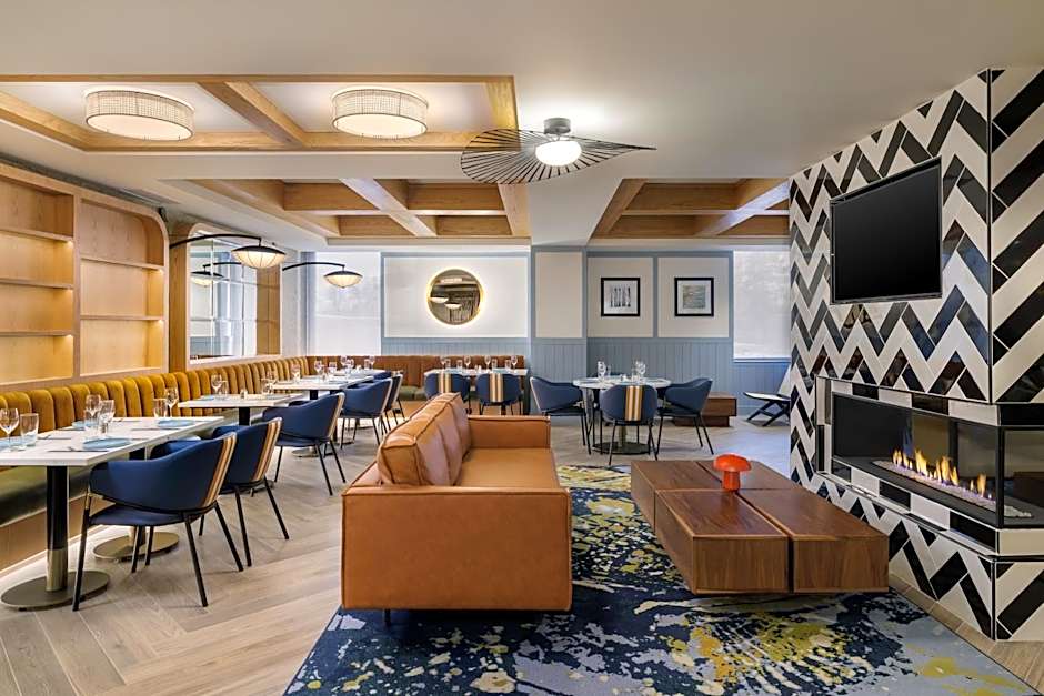 EVEN Hotel Detroit North - Troy