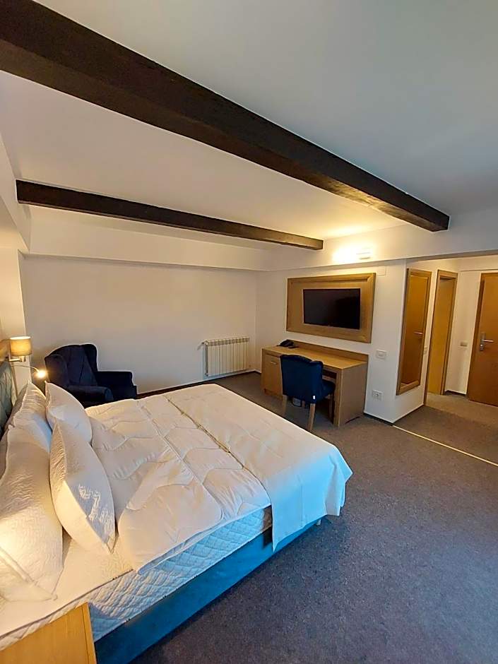 Foto 1 de 35 de 1 Double Bed or 2 Beds
