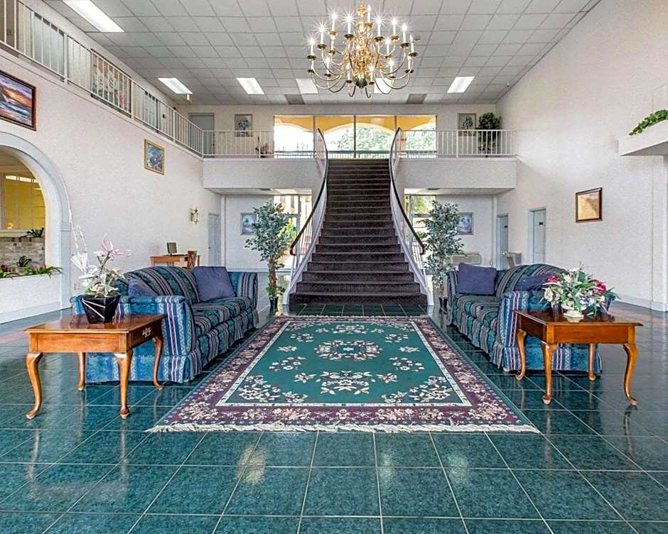 Econo Lodge Dalton West