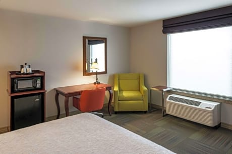 1Kg Mobility/Hearing Access Ri Shwr Studio Ns