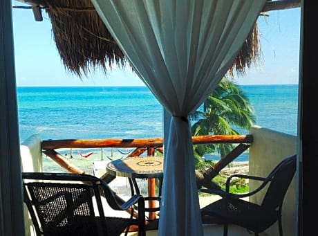 Superior Quadruple Room with Ocean View