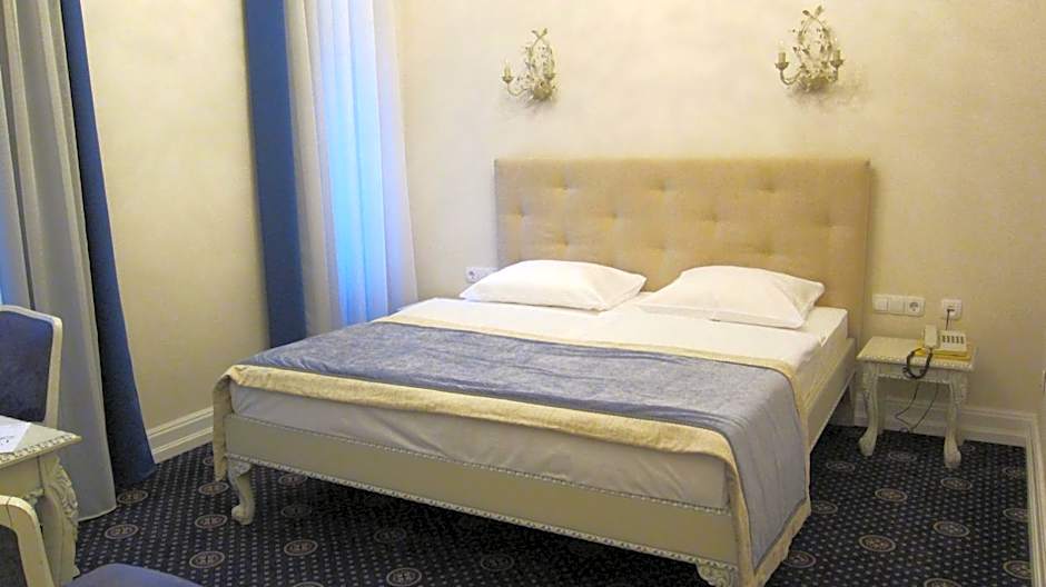 Schloss Hotel Wolfsbrunnen