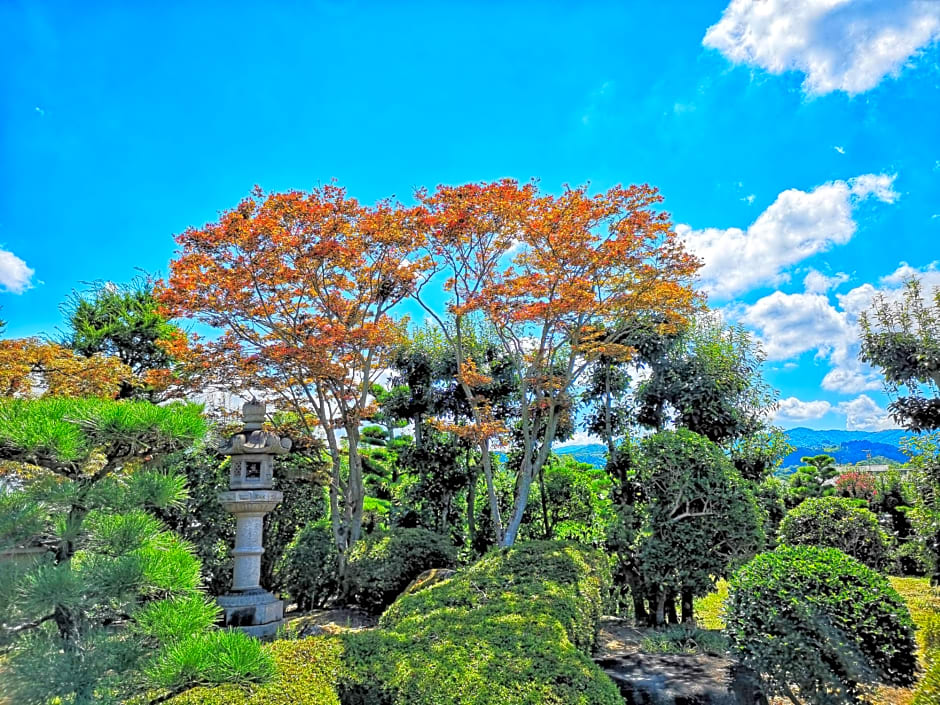 Kansai Airport Pine Villa