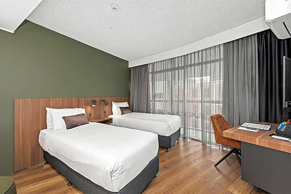 Madison Tower Mill Hotel