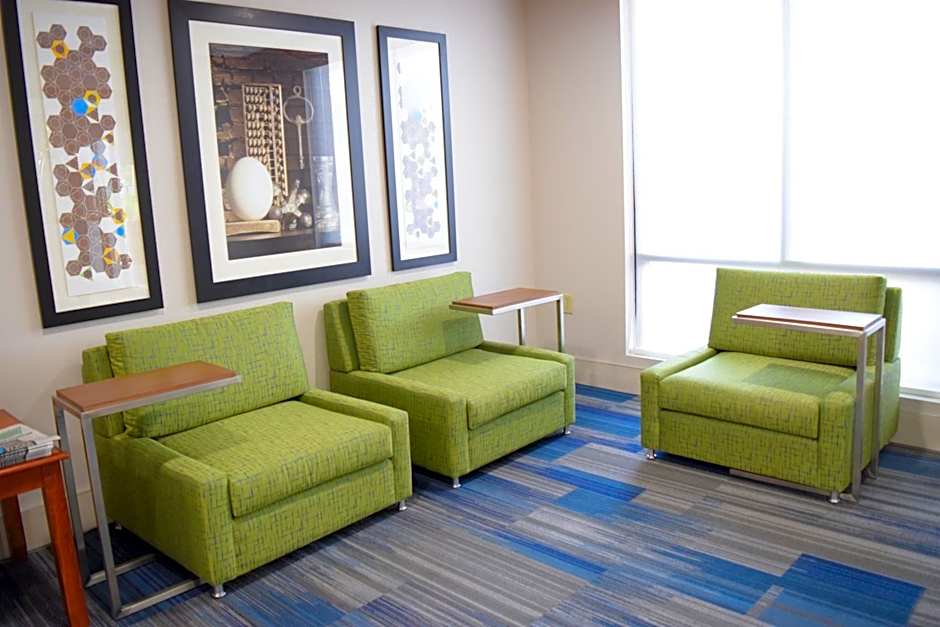 Holiday Inn Express Hotel & Suites Pensacola West I-10 By IHG