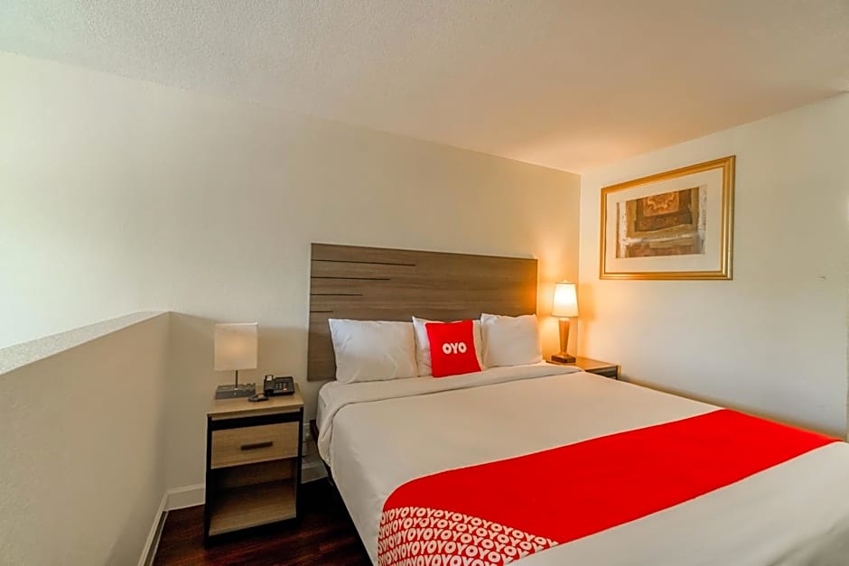 OYO Hotel Houston N Fm-1960 Champions TX