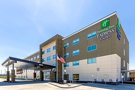 Holiday Inn Express And Suites Springfield North By IHG