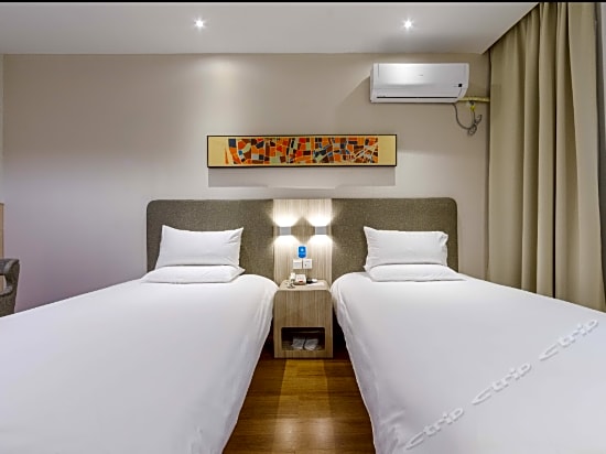 Hanting Hotel Xiaoxigou – Ürümqi, WY