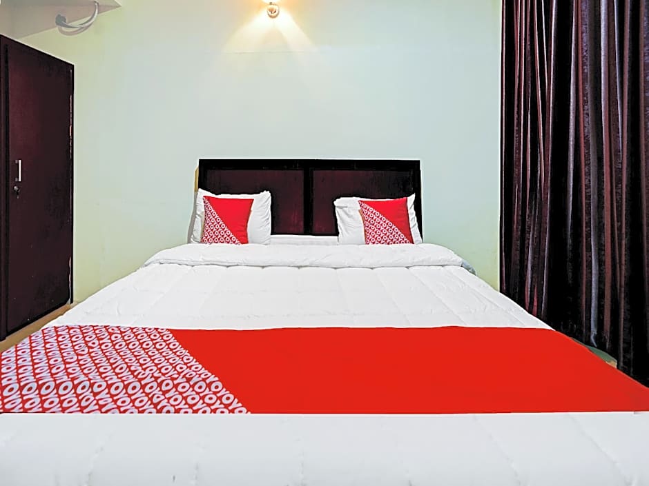 OYO 90331 Hotel Toba Shanda