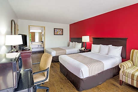 Queen Room with Two Queen Beds - Non-Smoking